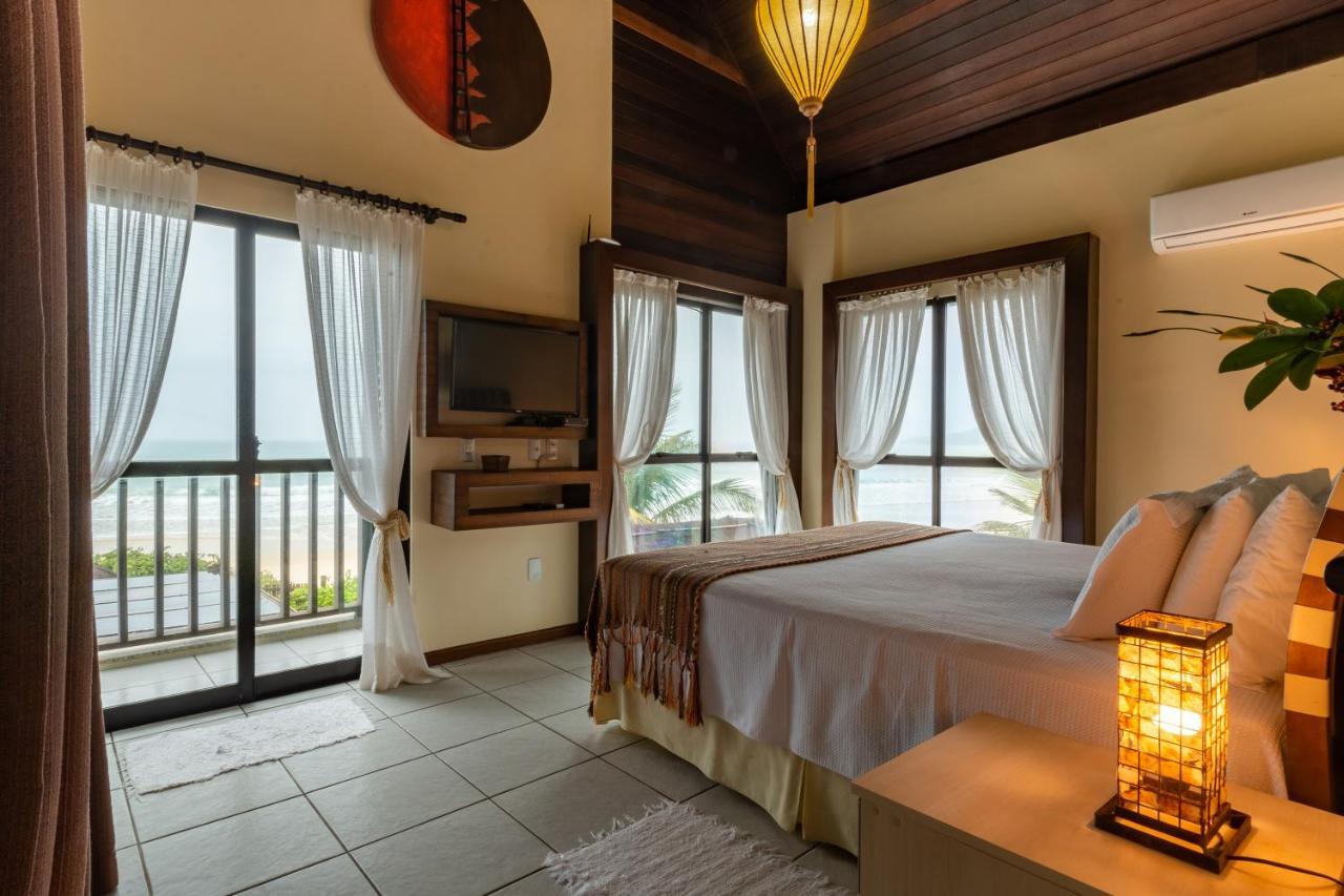 Olhos Verdes Guest House Бомбиньяс Экстерьер фото